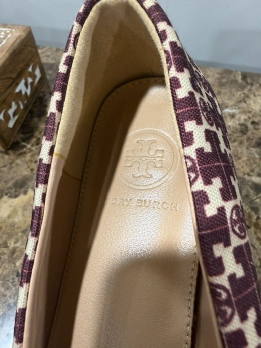 Tory Burch T Monogram Ballet Flats Red/Beige Jacquard & Patent Leather - Size 9 - Picture 6 of 12